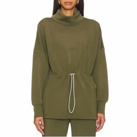Varley Tops - Varley Freya Green DoubleSoft Sweatshirt Small